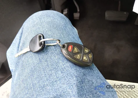 2008 Chevrolet Tahoe Lt z USA, uszkodzony, nr VIN 1GNFC13088R165313